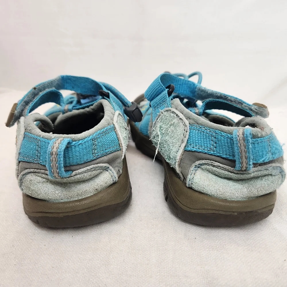 Keens Newport H2 Kids 12 Youth Gray Blue Sandals Waterproof